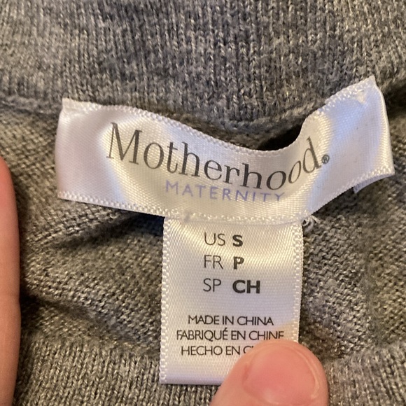 Gray/Black/White Long Sleeve Motherhood Maternity - Picture 2 of 2